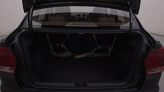 Used 2017 Volkswagen Ameo [2016-2020] Highline1.2L (P) Petrol Manual interior DICKY INSIDE VIEW