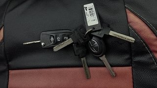 Used 2017 Tata Tiago [2016-2020] Revotron XZ Petrol Manual extra CAR KEY VIEW