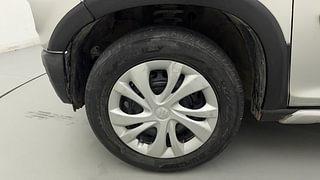 Used 2020 Maruti Suzuki S-Presso VXI O AMT Petrol Automatic tyres LEFT FRONT TYRE RIM VIEW
