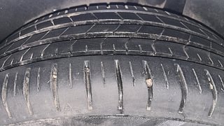 Used 2018 Maruti Suzuki Baleno [2015-2019] Zeta AT Petrol Petrol Automatic tyres LEFT REAR TYRE TREAD VIEW