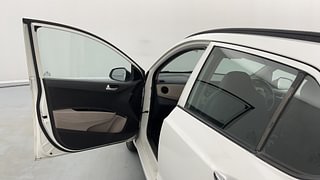 Used 2018 Hyundai Grand i10 [2017-2020] Asta 1.2 CRDi Diesel Manual interior LEFT FRONT DOOR OPEN VIEW