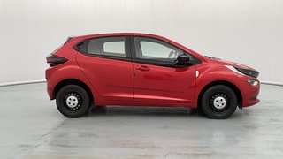 Used 2021 Tata Altroz XE 1.2 Petrol Manual exterior RIGHT SIDE VIEW