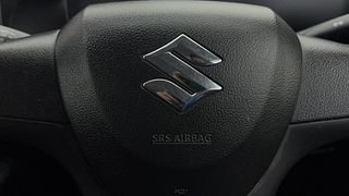 Used 2020 Maruti Suzuki S-Presso VXI O AMT Petrol Automatic top_features Airbags