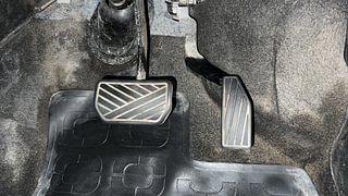 Used 2018 Maruti Suzuki Wagon R 1.0 [2015-2019] VXI AMT Petrol Automatic interior PEDALS VIEW