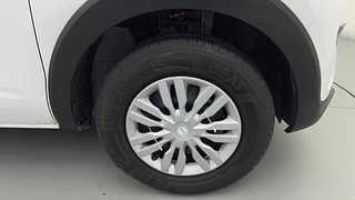 Used 2025 Renault Triber RXE Petrol Manual tyres RIGHT FRONT TYRE RIM VIEW