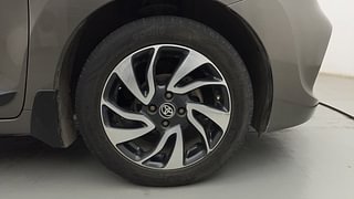 Used 2020 Toyota Glanza [2019-2022] G CVT Petrol Automatic tyres RIGHT FRONT TYRE RIM VIEW