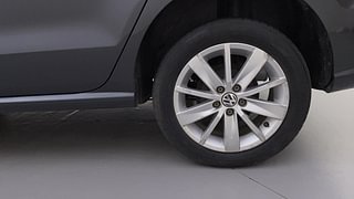 Used 2017 Volkswagen Ameo [2016-2020] Highline1.2L (P) Petrol Manual tyres LEFT REAR TYRE RIM VIEW