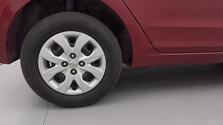Used 2018 Hyundai Elite i20 [2017-2018] Magna Executive 1.2 Petrol Manual tyres RIGHT REAR TYRE RIM VIEW