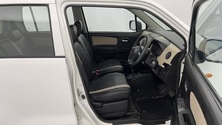 Used 2018 Maruti Suzuki Wagon R 1.0 [2015-2019] VXI AMT Petrol Automatic interior RIGHT SIDE FRONT DOOR CABIN VIEW