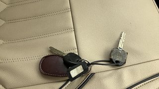 Used 2016 Hyundai Eon [2011-2018] Era + Petrol Manual extra CAR KEY VIEW