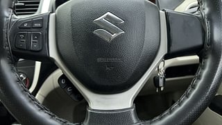 Used 2020 Maruti Suzuki Celerio ZXI AMT Petrol Automatic top_features Steering mounted controls