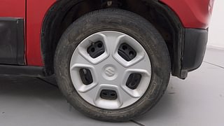 Used 2020 Maruti Suzuki S-Presso VXI Opt CNG Petrol+cng Manual tyres RIGHT FRONT TYRE RIM VIEW