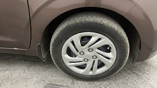 Used 2021 Hyundai Aura S 1.2 Petrol Petrol Manual tyres RIGHT FRONT TYRE RIM VIEW