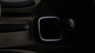 Used 2017 Volkswagen Ameo [2016-2020] Highline1.2L (P) Petrol Manual interior GEAR  KNOB VIEW
