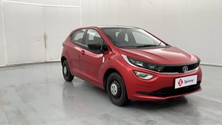 Used 2021 Tata Altroz XE 1.2 Petrol Manual exterior RIGHT FRONT CORNER VIEW
