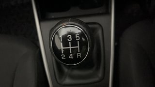 Used 2024 Maruti Suzuki Baleno Zeta Petrol Petrol Manual interior GEAR  KNOB VIEW