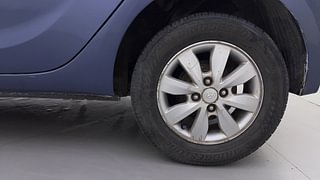 Used 2013 Hyundai i20 [2012-2014] Sportz 1.2 Petrol Manual tyres LEFT REAR TYRE RIM VIEW