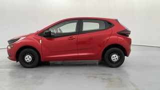 Used 2021 Tata Altroz XE 1.2 Petrol Manual exterior LEFT SIDE VIEW