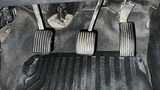 Used 2016 Hyundai Grand i10 [2013-2017] Asta 1.2 Kappa VTVT Petrol Manual interior PEDALS VIEW
