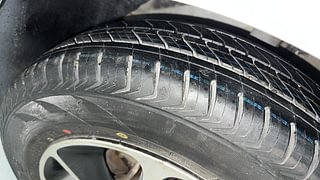 Used 2018 Hyundai Grand i10 [2017-2020] Asta 1.2 CRDi Diesel Manual tyres LEFT FRONT TYRE TREAD VIEW