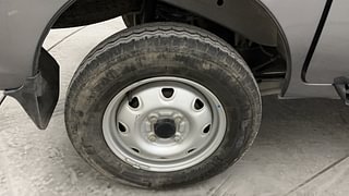 Used 2022 Maruti Suzuki Eeco AC(O) 5 STR Petrol Manual tyres RIGHT REAR TYRE RIM VIEW