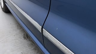Used 2017 Volkswagen Ameo [2016-2017] Highline 1.5L AT (D) Diesel Automatic dents MINOR SCRATCH