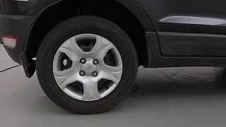 Used 2015 Ford EcoSport [2013-2015] Trend 1.5L TDCi Diesel Manual tyres RIGHT REAR TYRE RIM VIEW
