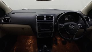 Used 2017 Volkswagen Ameo [2016-2020] Highline1.2L (P) Petrol Manual interior DASHBOARD VIEW