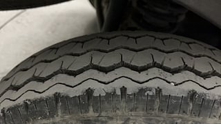 Used 2022 Maruti Suzuki Eeco AC(O) 5 STR Petrol Manual tyres RIGHT REAR TYRE TREAD VIEW