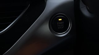 Used 2017 Tata Nexon [2017-2020] XZ Plus Diesel Diesel Manual top_features Keyless start