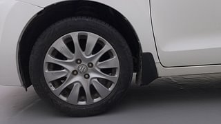 Used 2018 Maruti Suzuki Baleno [2015-2019] Zeta AT Petrol Petrol Automatic tyres LEFT FRONT TYRE RIM VIEW