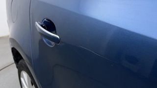 Used 2017 Volkswagen Ameo [2016-2017] Highline 1.5L AT (D) Diesel Automatic dents MINOR SCRATCH