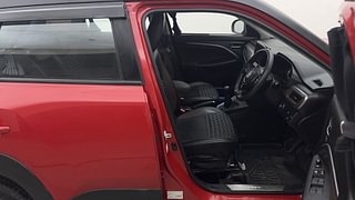 Used 2022 Maruti Suzuki Brezza ZXI Dual Tone Petrol Manual interior RIGHT SIDE FRONT DOOR CABIN VIEW