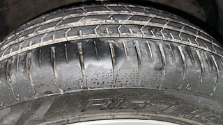 Used 2022 Maruti Suzuki Baleno Delta AT Petrol Petrol Automatic tyres RIGHT FRONT TYRE TREAD VIEW