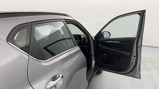 Used 2020 Kia Sonet GTX Plus 1.5 Diesel Manual interior RIGHT FRONT DOOR OPEN VIEW
