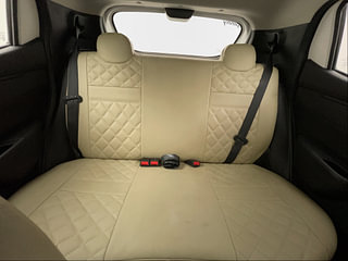 Used 2019 Renault Kwid [2015-2019] 1.0 RXT AMT Petrol Automatic interior REAR SEAT CONDITION VIEW