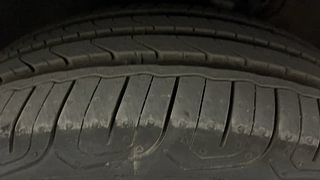 Used 2016 Volkswagen Polo [2015-2019] Highline1.2L (P) Petrol Manual tyres LEFT FRONT TYRE TREAD VIEW