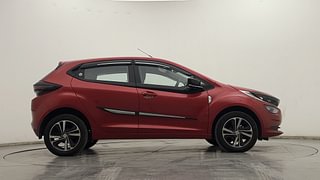Used 2023 Tata Altroz XZ 1.2 Petrol Manual exterior RIGHT SIDE VIEW