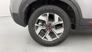 Used 2020 Kia Sonet GTX Plus 1.5 Diesel Manual tyres RIGHT REAR TYRE RIM VIEW