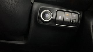 Used 2020 Kia Sonet GTX Plus 1.0 DCT Petrol Automatic top_features Keyless start