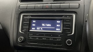 Used 2016 Volkswagen Polo Comfortline 1.2L (P) Petrol Manual top_features Touch screen infotainment system