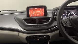 Used 2023 Tata Altroz XZ 1.2 Petrol Manual interior MUSIC SYSTEM & AC CONTROL VIEW