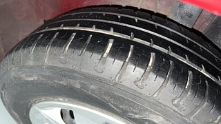 Used 2015 Hyundai Elite i20 [2014-2018] Magna 1.2 Petrol Manual tyres LEFT REAR TYRE TREAD VIEW