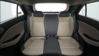 Used 2015 Hyundai Elite i20 [2014-2018] Magna 1.2 Petrol Manual interior REAR SEAT CONDITION VIEW