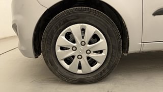 Used 2011 Hyundai i10 [2010-2016] Magna 1.2 Petrol Petrol Manual tyres LEFT FRONT TYRE RIM VIEW