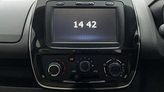 Used 2019 Renault Kwid [2015-2019] 1.0 RXT AMT Petrol Automatic interior MUSIC SYSTEM & AC CONTROL VIEW