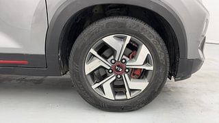 Used 2020 Kia Sonet GTX Plus 1.5 Diesel Manual tyres RIGHT FRONT TYRE RIM VIEW