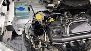 Used 2019 Renault Kwid [2015-2019] 1.0 RXT AMT Petrol Automatic engine ENGINE RIGHT SIDE VIEW