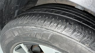 Used 2020 Kia Sonet GTX Plus 1.5 Diesel Manual tyres RIGHT FRONT TYRE TREAD VIEW