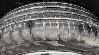 Used 2022 Maruti Suzuki Baleno Delta AT Petrol Petrol Automatic tyres RIGHT REAR TYRE TREAD VIEW